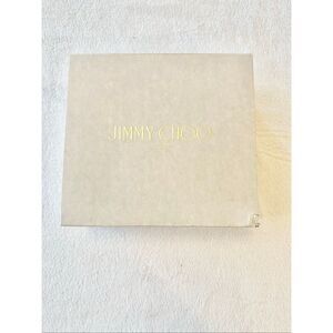 Jimmy Choo purse storage box with magnetic close